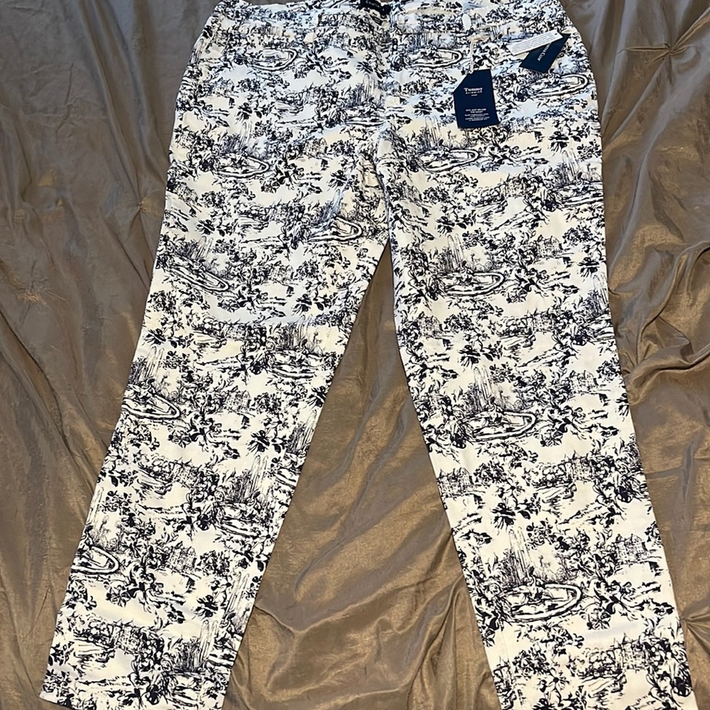 NWT size 18 tummy slimming fun pattern skinny leg ankle jeans